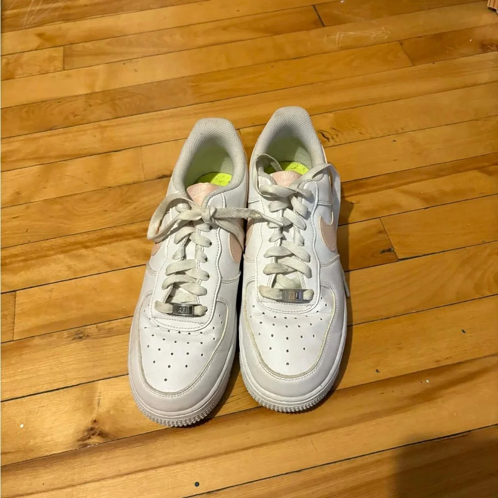 Nike White Sneakers with Light Pink Air Force - Picture 3 of 4